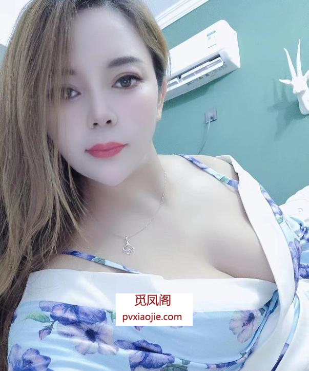 黄岛美乳骚货林林